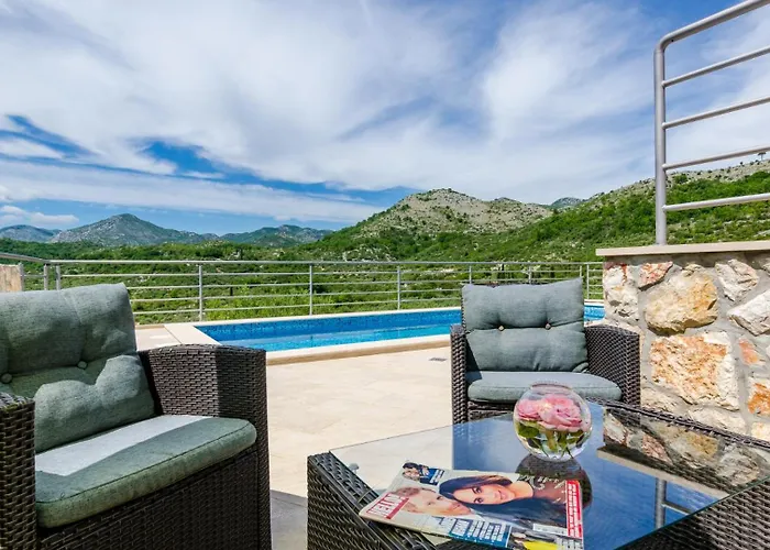 Villa M - Dubrovnik By Villas Guide